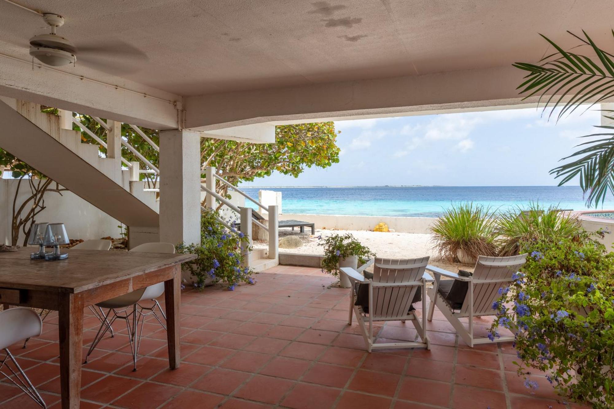 One Ocean Boutique Apartments & Suites Bonaire Kralendijk Pokoj fotografie