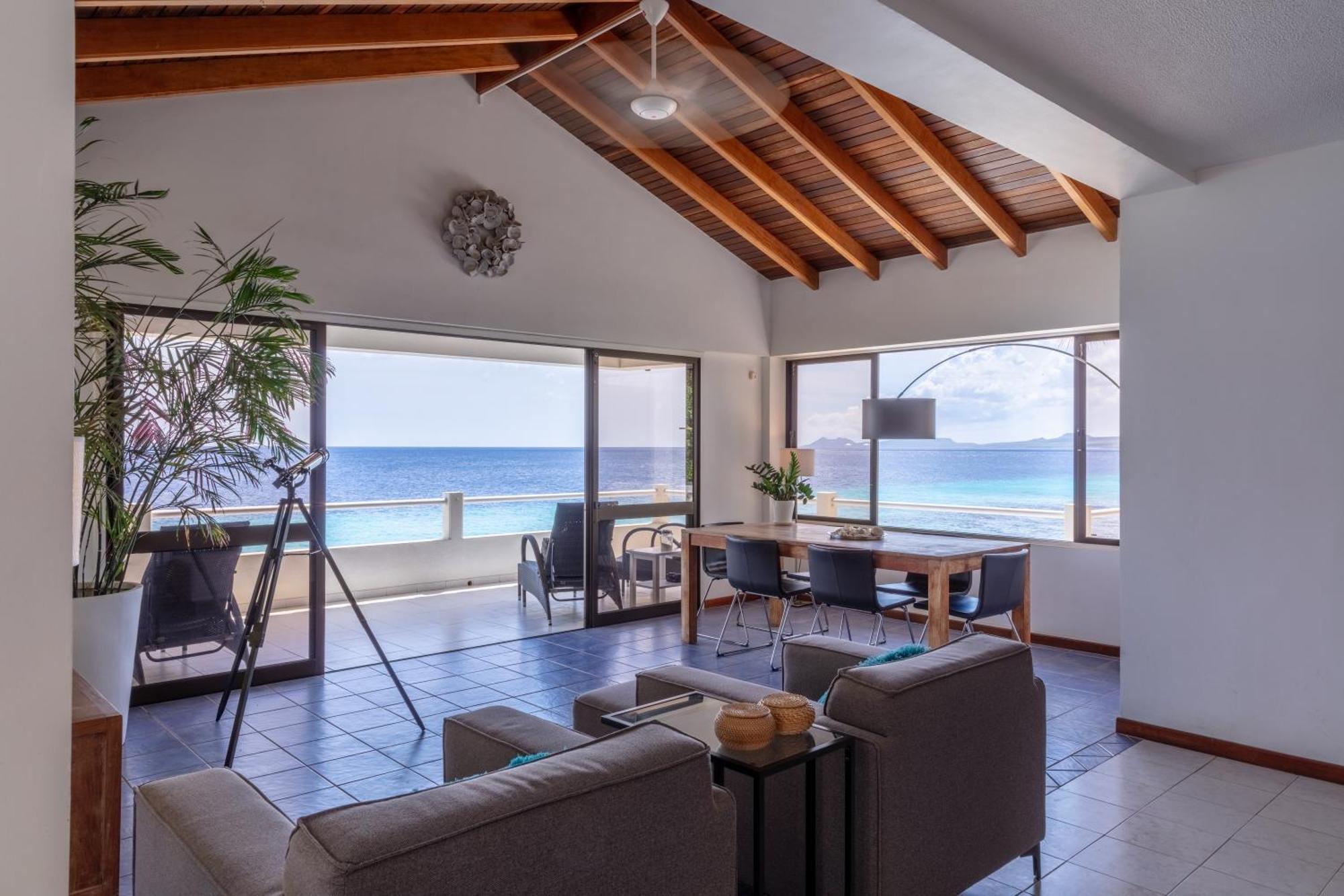 One Ocean Boutique Apartments & Suites Bonaire Kralendijk Pokoj fotografie