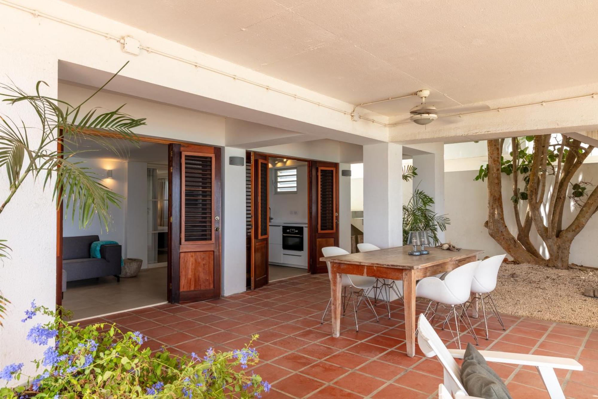 One Ocean Boutique Apartments & Suites Bonaire Kralendijk Pokoj fotografie