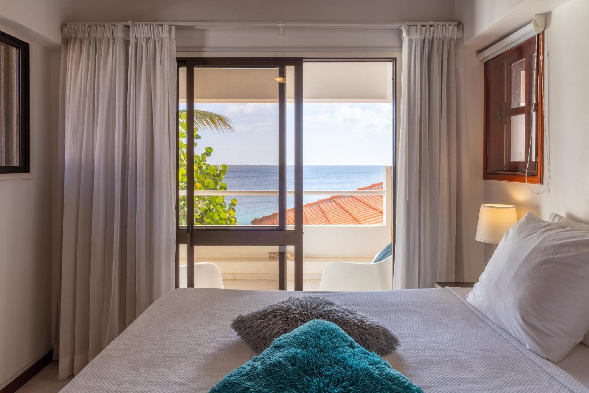 One Ocean Boutique Apartments & Suites Bonaire Kralendijk Pokoj fotografie