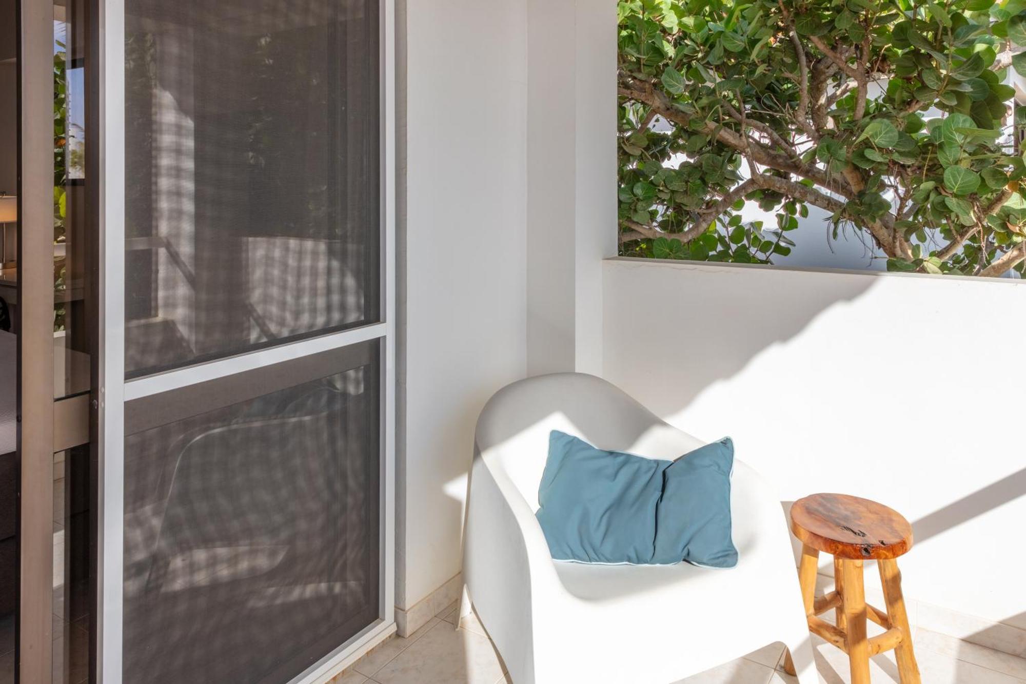 One Ocean Boutique Apartments & Suites Bonaire Kralendijk Pokoj fotografie
